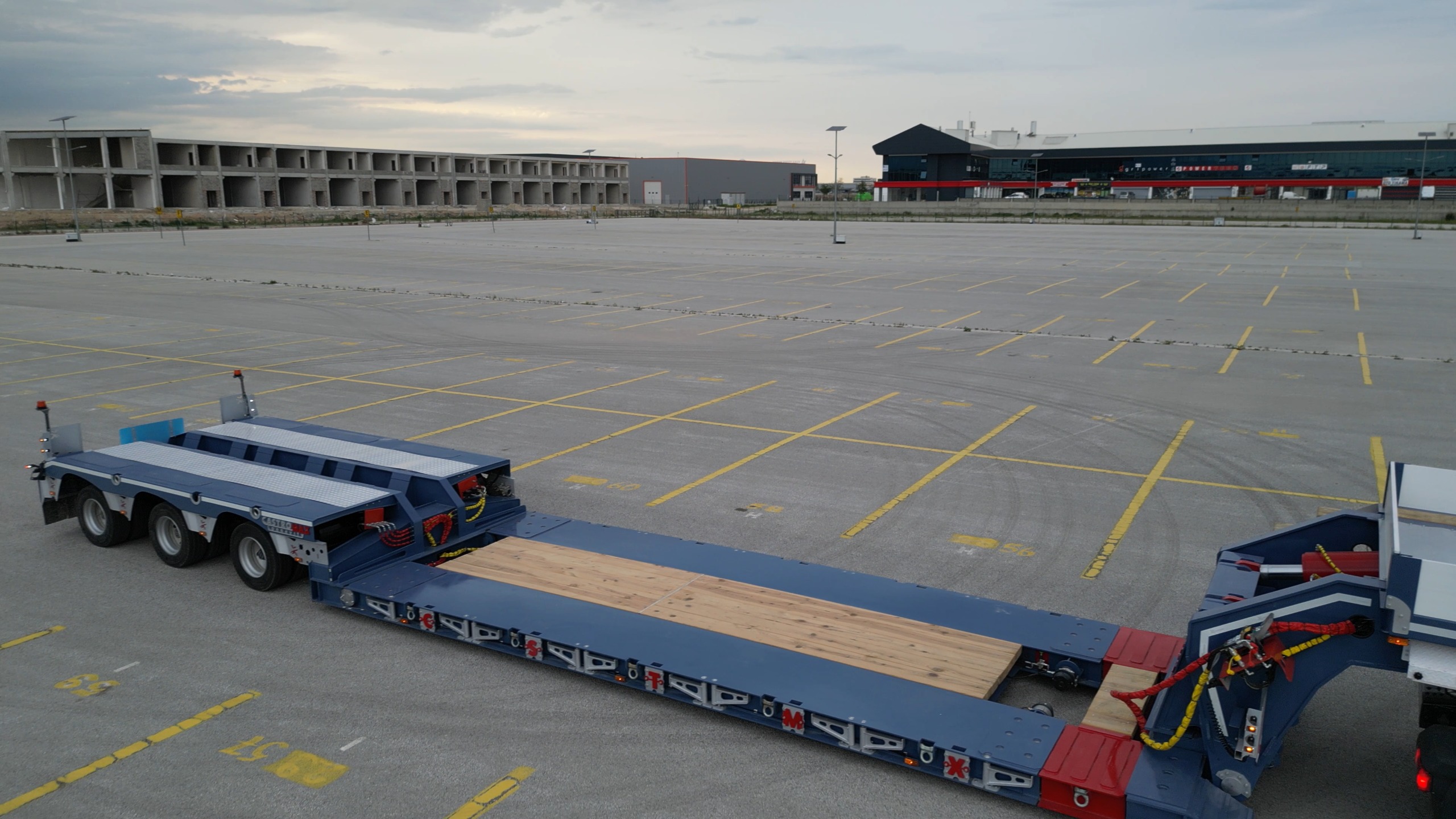 Worldwide freight services